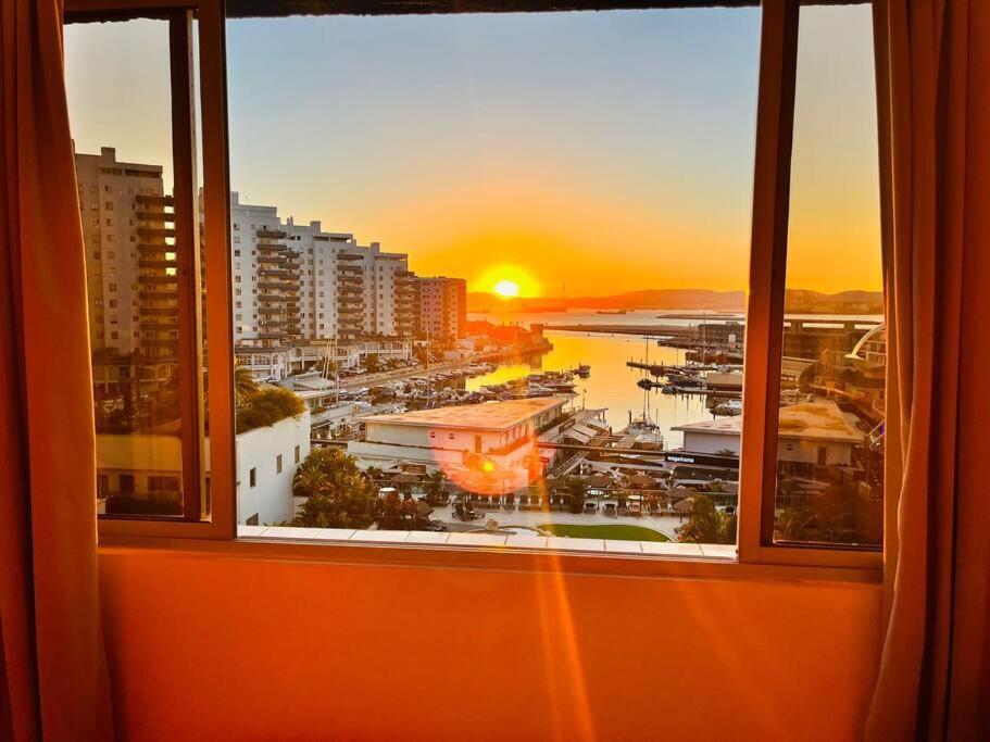 The Rock Retreat - Gibraltar 아파트 외부 사진