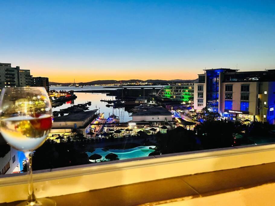 The Rock Retreat - Gibraltar 아파트 외부 사진
