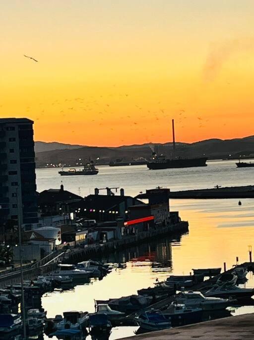 The Rock Retreat - Gibraltar 아파트 외부 사진